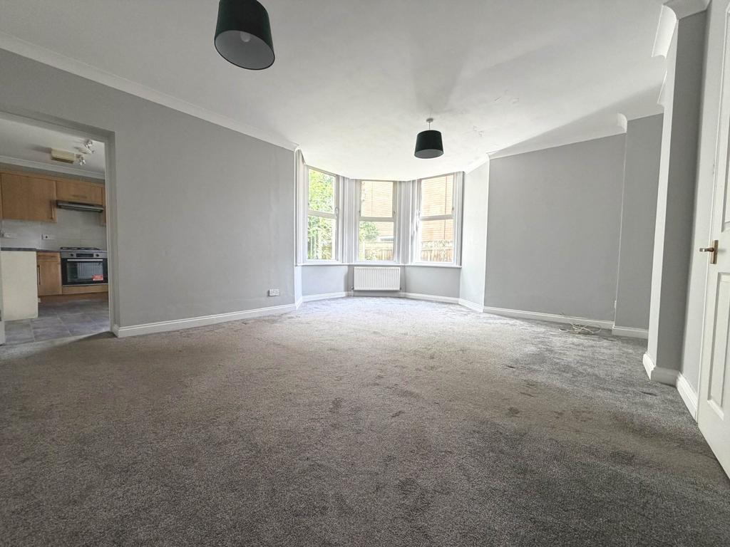 Apartment in Bournemouth - View 2