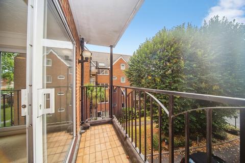 2 bedroom flat for sale, Westwood Road, Southampton, Hampshire, SO17