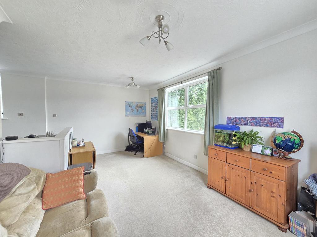 Apartment in Southampton - View 2