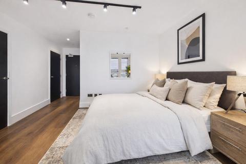 Apartment to rent, Waterway House, North Kensington | London NW10