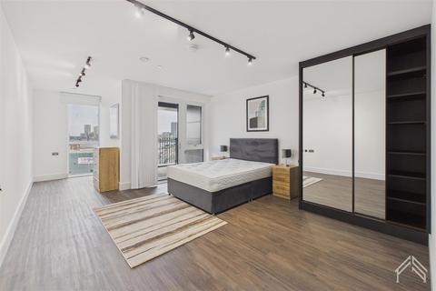 1 bedroom apartment to rent, Waterway House, North Kensington | London NW10
