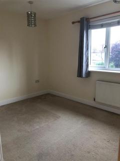 3 bedroom terraced house to rent, Charles Church Walk, Ilford IG1