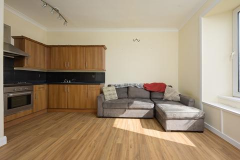 1 bedroom flat for sale, 6D, Rose Crescent, Dunfermline, KY12 0QS