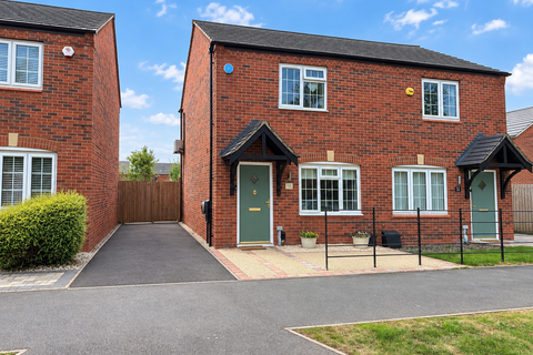 2 bedroom semi-detached house for sale, Dewberry Road, Tidbury Green, B90 1UJ