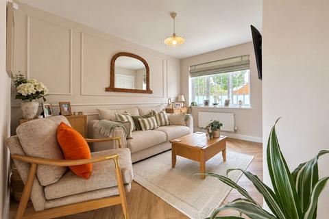 2 bedroom semi-detached house for sale, Dewberry Road, Tidbury Green, B90 1UJ