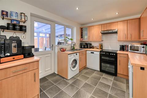 2 bedroom semi-detached house for sale, 22 St. Andrews Drive, Perton, Wolverhampton, WV6 7YJ