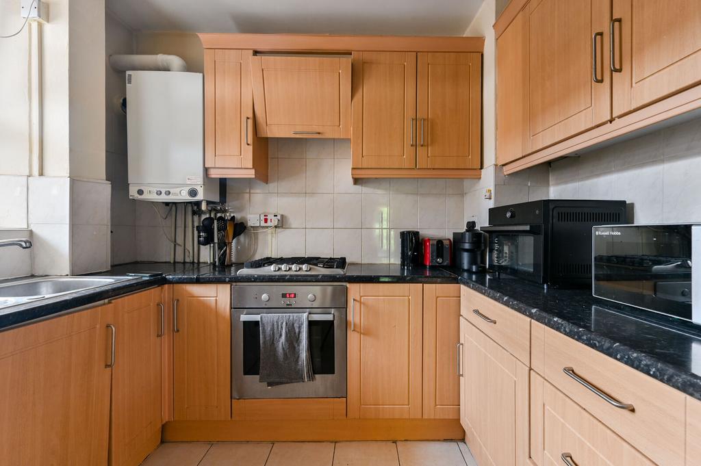 Apartment in London - View 4