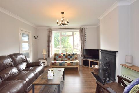 3 bedroom semi-detached house to rent, Meaden Hill, Oxford OX3