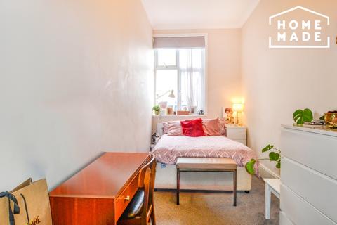 undefined, Blenheim Gardens, Willesden Green, NW2