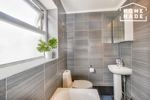 undefined, Blenheim Gardens, Willesden Green, NW2