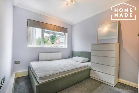 undefined, Blenheim Gardens, Willesden Green, NW2