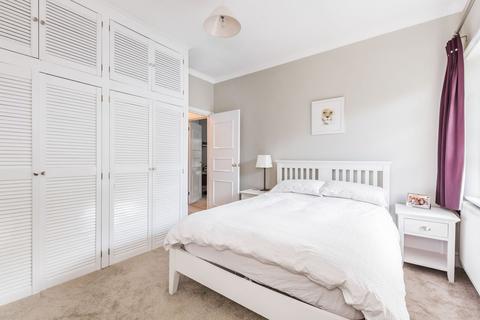 1 bedroom flat for sale, St Johns Park, Blackheath, London, SE3