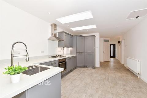 undefined, Bell Way, Maidstone ME17