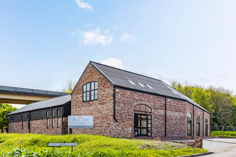 Distribution warehouse to rent, Long Bridge Way Dorchester DT2