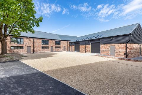 Distribution warehouse to rent, Long Bridge Way Dorchester DT2