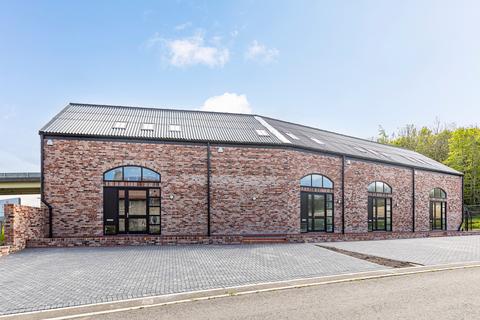 Distribution warehouse to rent, Long Bridge Way Dorchester DT2