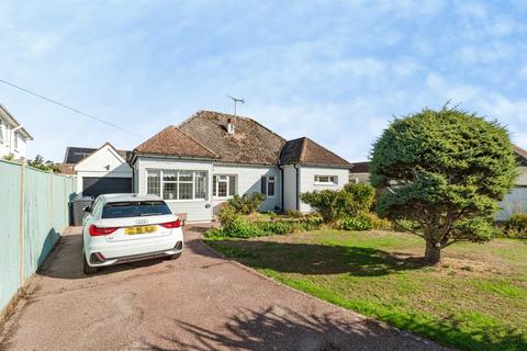 2 bedroom detached bungalow for sale, South Drive, Ferring, Worthing