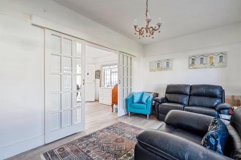 2 bedroom detached bungalow for sale, South Drive, Ferring, Worthing