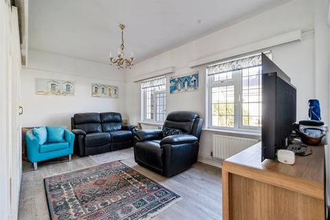 2 bedroom detached bungalow for sale, South Drive, Ferring, Worthing