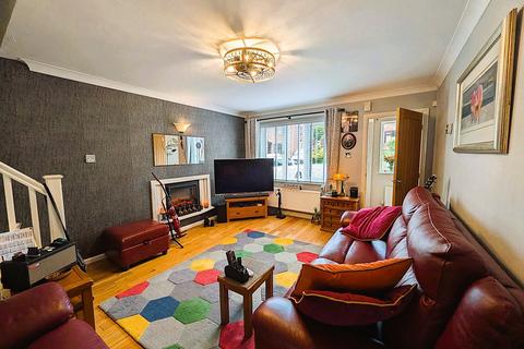 3 bedroom semi-detached house for sale, 10 Cranleigh Close, Watersheddings,  Oldham, OL4 2HZ