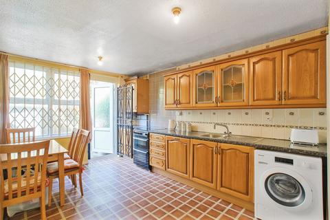 3 bedroom terraced house for sale, Carlisle Walk, London, E8