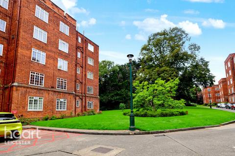 2 bedroom apartment for sale, Stoneygate Court, Leicester