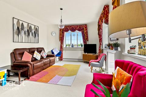 2 bedroom apartment for sale, Stoneygate Court, Leicester