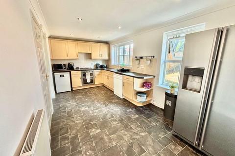 4 bedroom detached house for sale, Millwood Gardens, Killay, Swansea