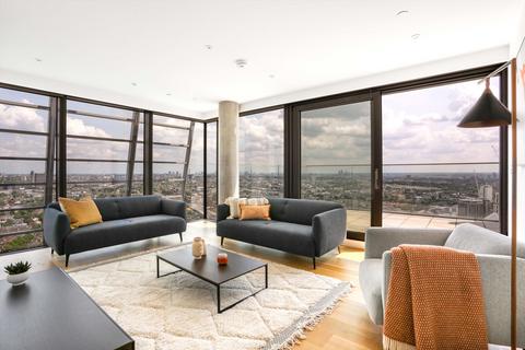 3 bedroom flat to rent, Wood Lane, White City, London, W12
