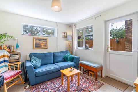 2 bedroom maisonette for sale, Albemarle Way, Cambridge, CB4