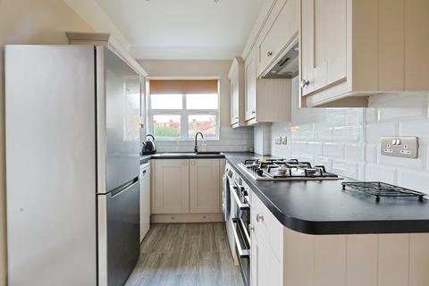 3 bedroom house to rent, Park Drive, London, W3