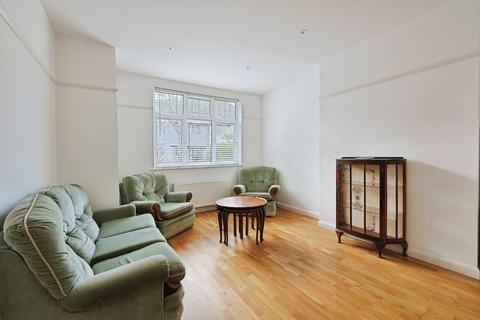 3 bedroom house to rent, Park Drive, London, W3