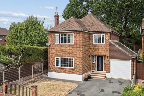 3 bedroom detached house for sale, Murray Crescent, Pinner
