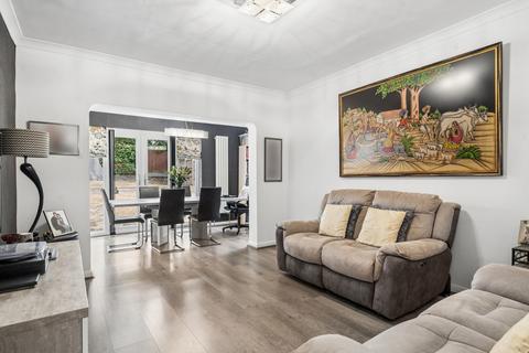 3 bedroom detached house for sale, Murray Crescent, Pinner