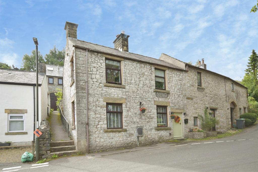 House in Derbyshire Dales, Tideswell