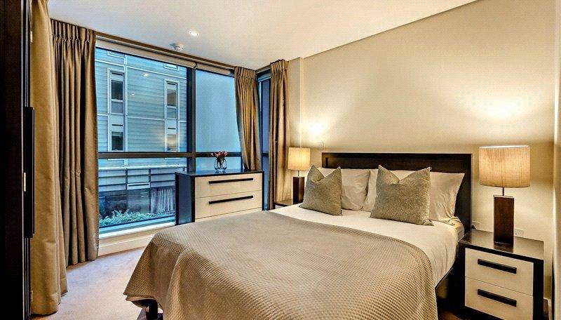 Apartment in Paddington - More