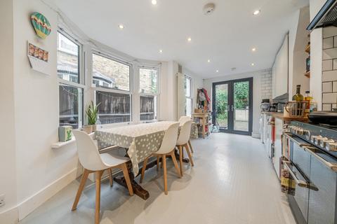 3 bedroom terraced house for sale, Fort Road, London