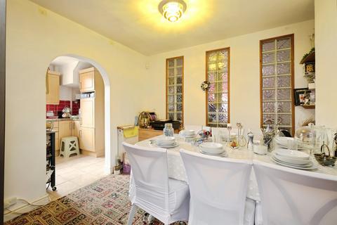4 bedroom semi-detached house for sale, Belmont Road, HEREFORD