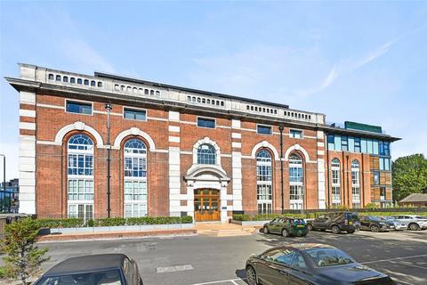 flat/apartment for rent in Bazalgette Court, Great West Road, London, W6