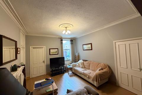 2 bedroom flat for sale, Park Crescent East, North Shields