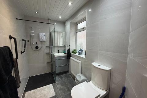 2 bedroom flat for sale, Park Crescent East, North Shields