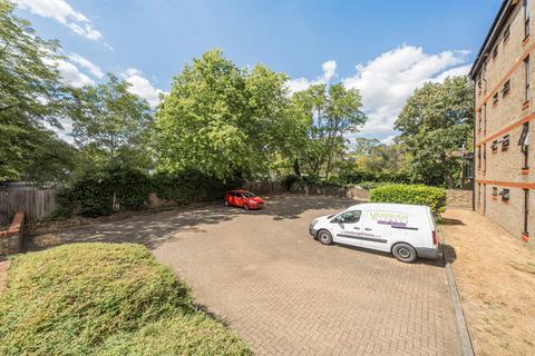 Studio for sale, Vanbrugh Park Road West, London