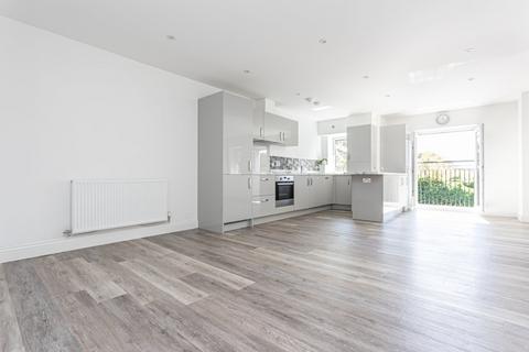 2 bedroom flat for sale, Linksfield Road, Westgate-on-Sea, Kent, CT8