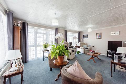 2 bedroom detached bungalow for sale, The Firs, Bury St. Edmunds