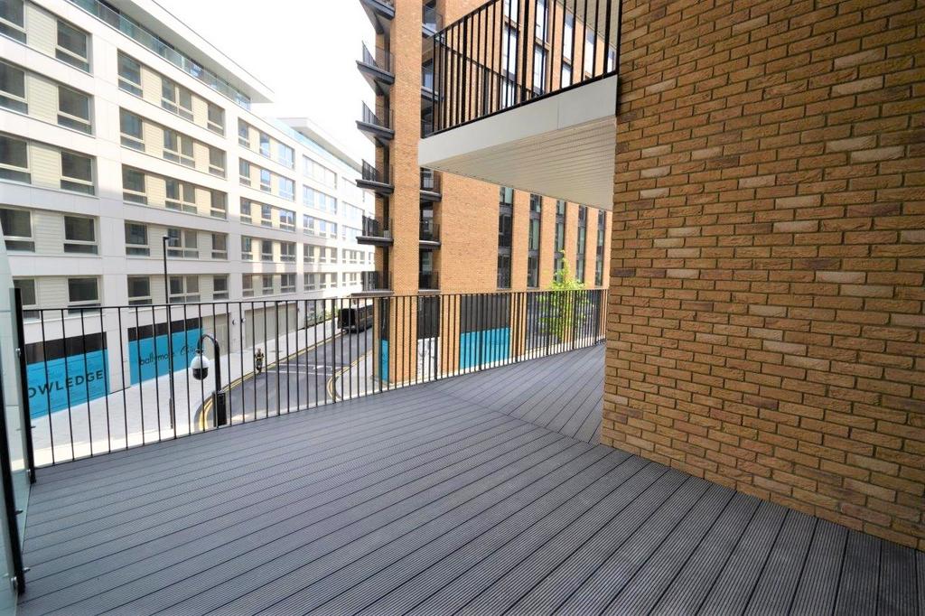 Apartment in London - View 5