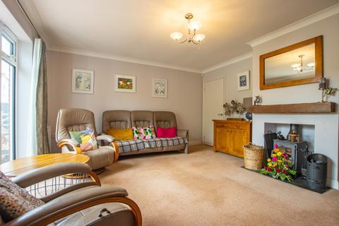 4 bedroom detached bungalow for sale, Lynn Road, Dersingham