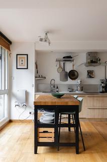 undefined, Keeling House, Claredale Street, Bethnal Green, London, E2