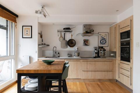undefined, Keeling House, Claredale Street, Bethnal Green, London, E2