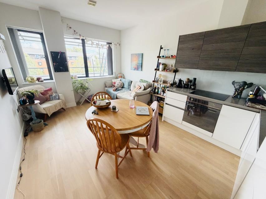 Apartment in Solihull - View 2
