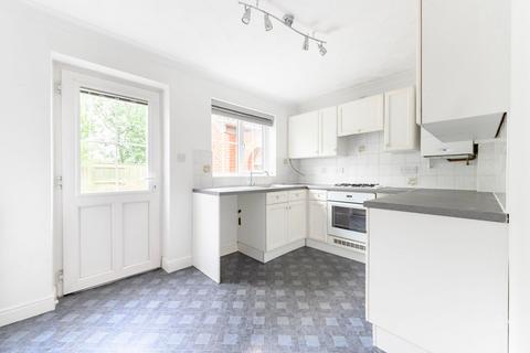 2 bedroom semi-detached house to rent, Vale Close, Horsford, NR10
